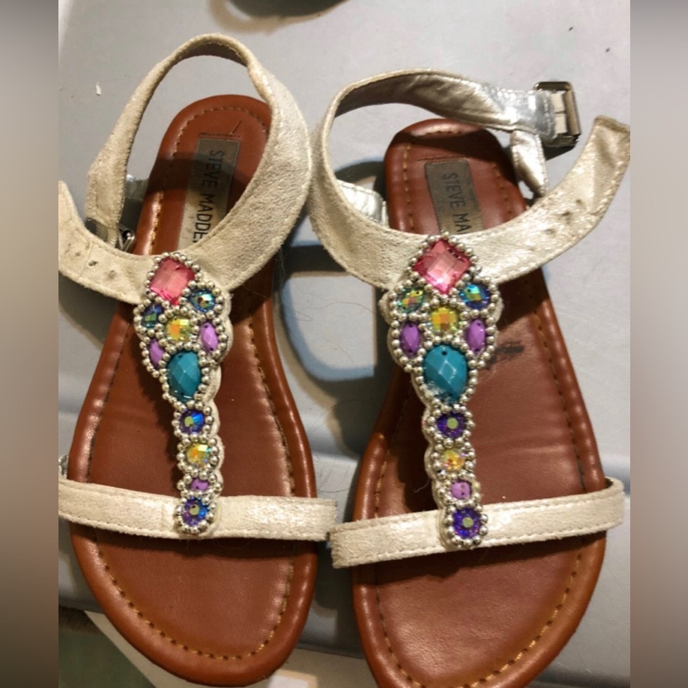 GIRLS STEVE MADDEN SANDALS